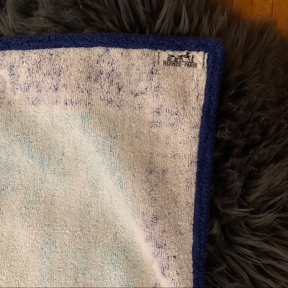 Vintage Hermès Large Towel Equestrian/Horses Motif - Picture 8 of 16